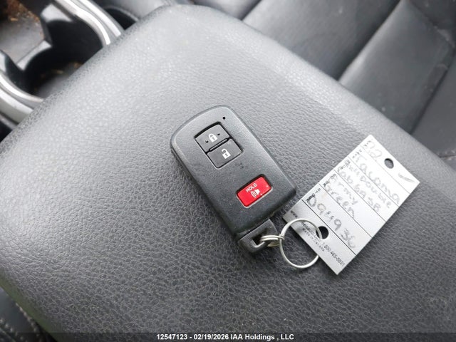 3TYCZ5AN4NT094936 Toyota Tacoma Double Cab/sr/sr5/trd Sport/trd Off Road/trd Pro