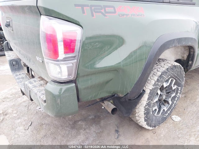 3TYCZ5AN4NT094936 Toyota Tacoma Double Cab/sr/sr5/trd Sport/trd Off Road/trd Pro