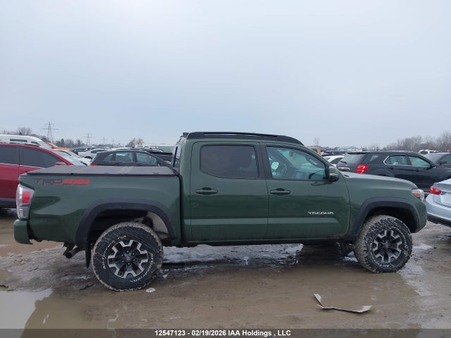 3TYCZ5AN4NT094936 Toyota Tacoma Double Cab/sr/sr5/trd Sport/trd Off Road/trd Pro