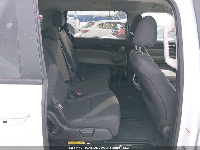 12547149 :رقم المزاد ، KNDNB5K34S6523753 vin ، 2025 Kia Carnival Lx/lxs مزاد بيع