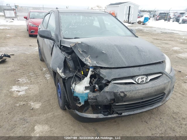 KMHCT4AE0EU718147 Hyundai Accent Gls/gs