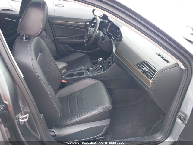3VWG57BU3KM024248 Volkswagen Jetta 1.4 Tsi Execline