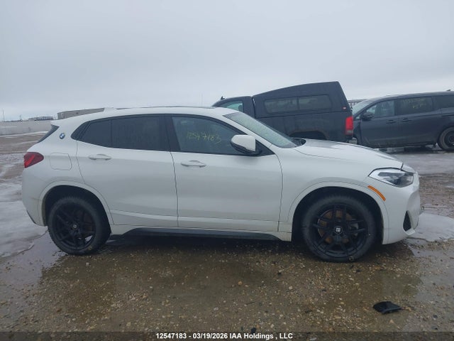 WBXYJ1C00N5T91083 BMW X2 Xdrive28i