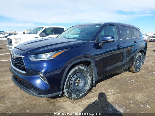 5TDGZRBH5NS185260 Toyota Highlander Xle