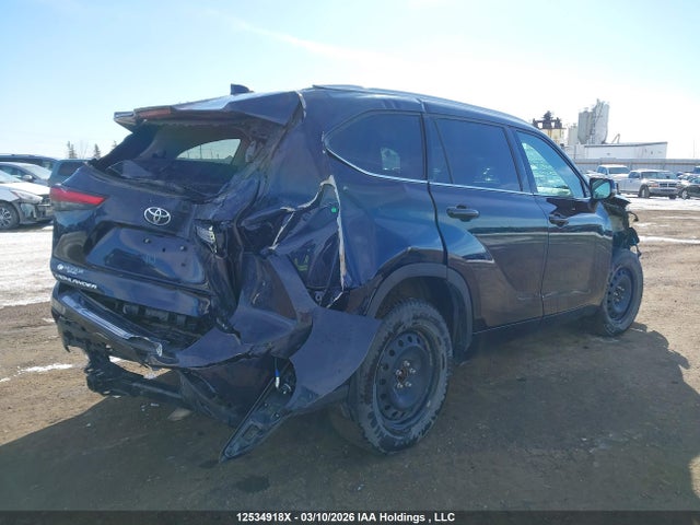 5TDGZRBH5NS185260 Toyota Highlander Xle