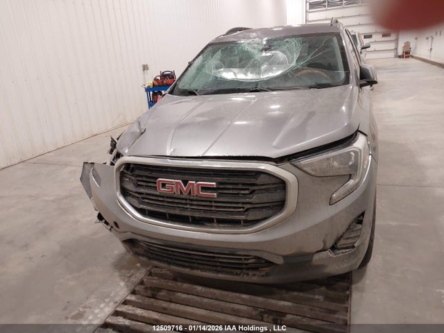 3GKALTEV4JL228108 GMC Terrain Sle