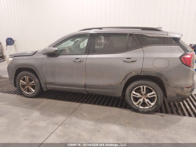 3GKALTEV4JL228108 GMC Terrain Sle