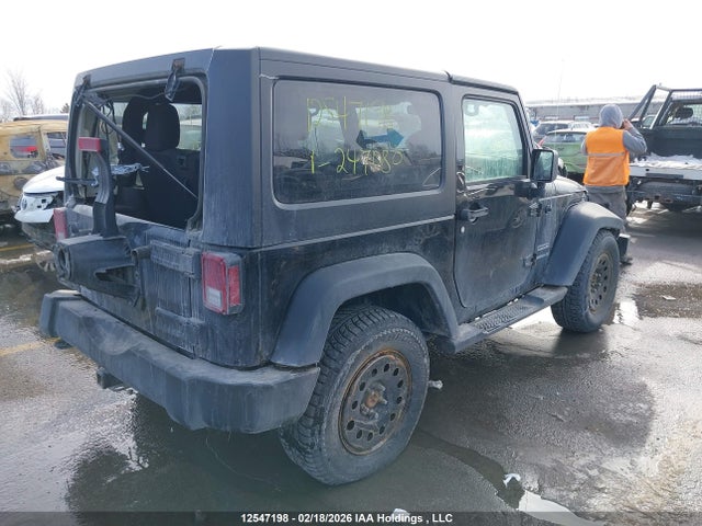 1C4AJWAGXGL247020 Jeep Wrangler Sport