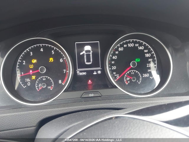 3VW117AU3JM765386 Volkswagen Golf Sportwagen S