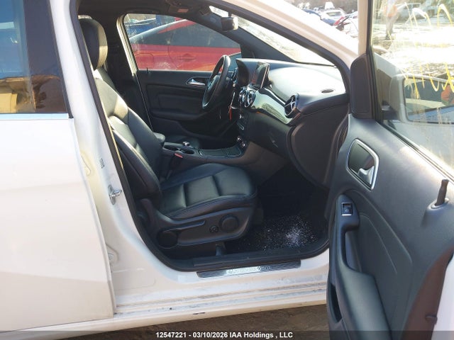 WDDMH4GB4FJ333450 Mercedes-Benz B 250 4matic Sports Tourer