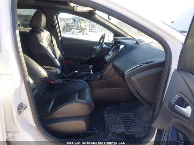 1FADP3L9XHL293320 Ford Focus St St