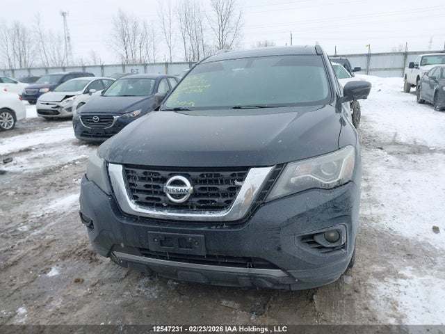 5N1DR2MM2JC639136 Nissan Pathfinder