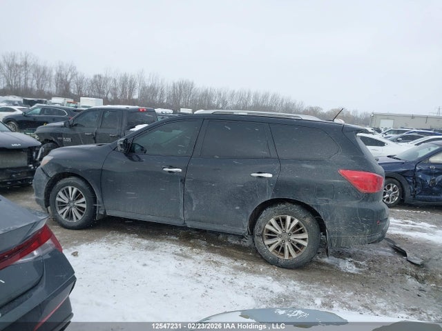 5N1DR2MM2JC639136 Nissan Pathfinder