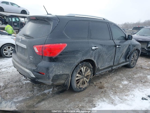 5N1DR2MM2JC639136 Nissan Pathfinder