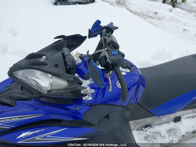 12547244 :رقم المزاد ، JYE8HG003BA001543 vin ، 2011 Yamaha  مزاد بيع