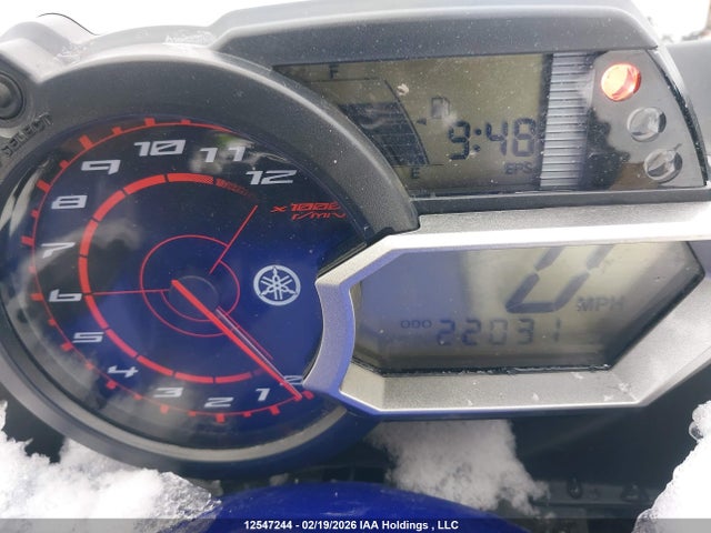 12547244 :رقم المزاد ، JYE8HG003BA001543 vin ، 2011 Yamaha  مزاد بيع