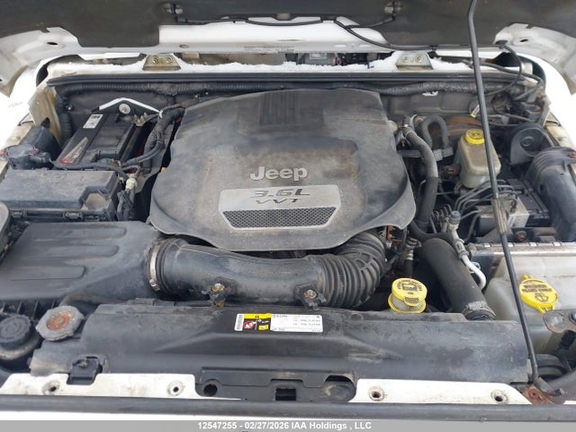 2013 Jeep Wrangler Unlimited Sahara მანქანა იყიდება აუქციონზე, vin: 1C4BJWEG5DL598685, აუქციონის ნომერი: 12547255
