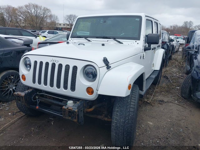 2013 Jeep Wrangler Unlimited Sahara მანქანა იყიდება აუქციონზე, vin: 1C4BJWEG5DL598685, აუქციონის ნომერი: 12547255
