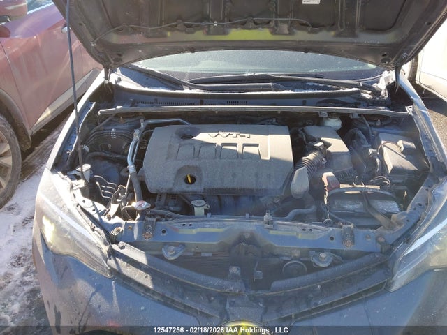 2T1BURHE8JC109489 Toyota COROLLA LE