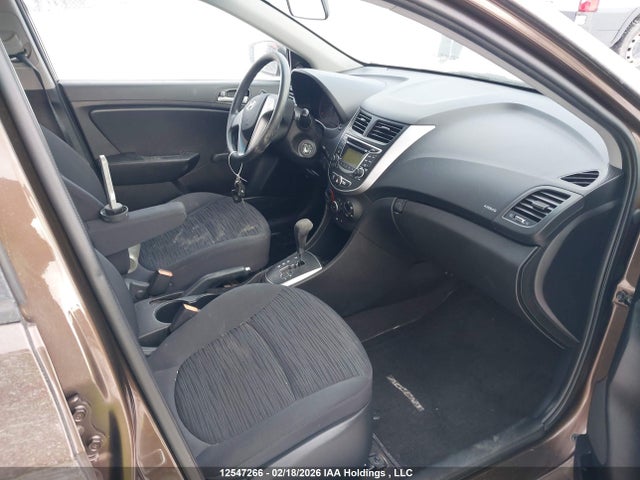 12547266 :رقم المزاد ، KMHCT5AE1FU207649 vin ، 2015 Hyundai Accent Gs مزاد بيع