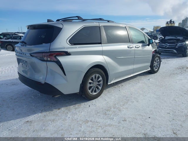 12547268 :رقم المزاد ، 5TDGRKEC3SS277616 vin ، 2025 Toyota Sienna Xle 8-passenger مزاد بيع