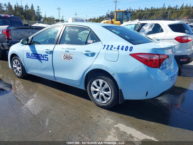 2T1BURHE3KC245952 Toyota COROLLA CE