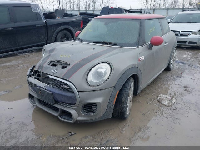 Mini 3 Door John Cooper Works 2017 WMWXM9C36HT998210 Image 2