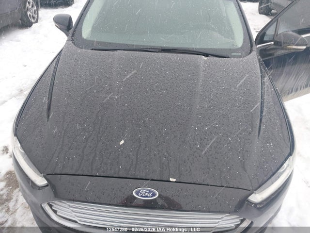 1FA6P0H72F5119385 Ford FUSION SE