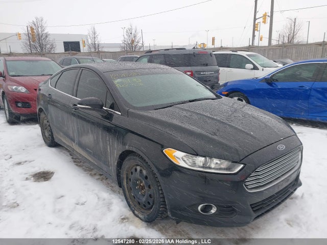 1FA6P0H72F5119385 Ford FUSION SE