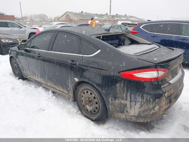 1FA6P0H72F5119385 Ford FUSION SE