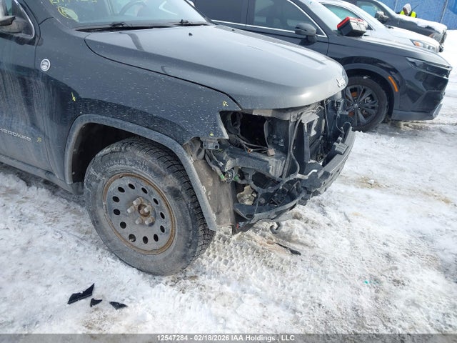 Jeep Grand Cherokee Limited 2015 1C4RJFBG0FC752340 Image 22