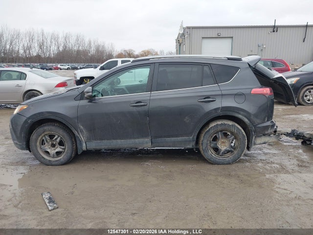 Toyota Rav4 Xle 2017 2T3WFREV7HW385579 Image 14