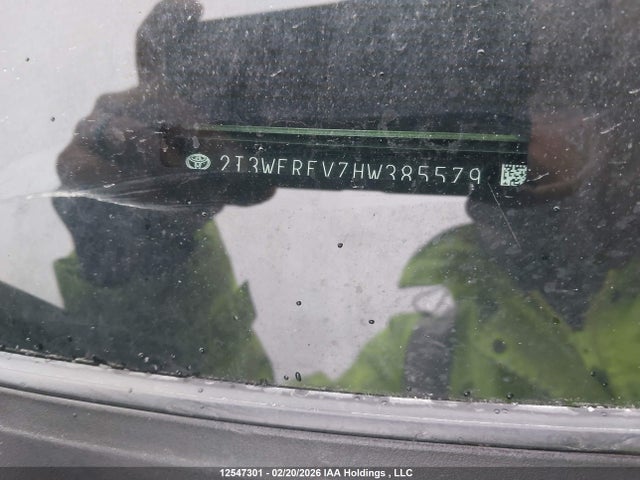 Toyota Rav4 Xle 2017 2T3WFREV7HW385579 Image 17