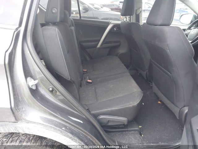 Toyota Rav4 Xle 2017 2T3WFREV7HW385579 Image 8
