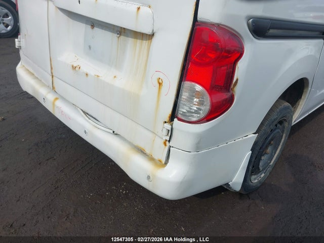 3N6CM0KN8FK690735 Nissan Nv200 S/sv