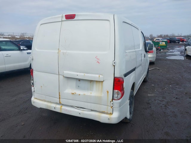 3N6CM0KN8FK690735 Nissan Nv200 S/sv