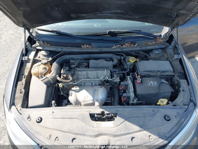 12547311 :رقم المزاد ، 1C3CCCFB2FN682457 vin ، 2015 Chrysler 200 Lx مزاد بيع
