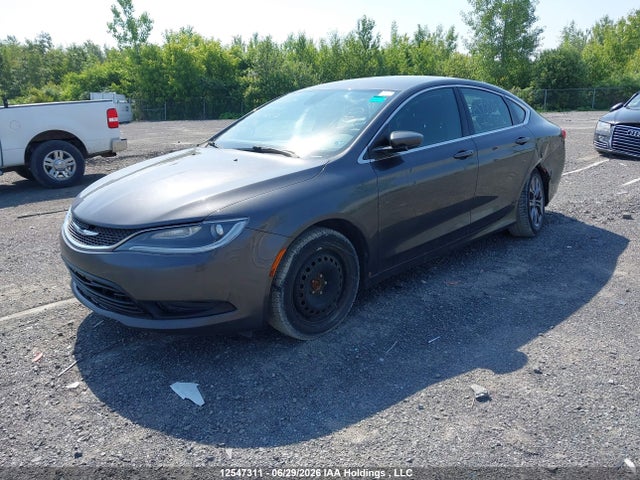 12547311 :رقم المزاد ، 1C3CCCFB2FN682457 vin ، 2015 Chrysler 200 Lx مزاد بيع