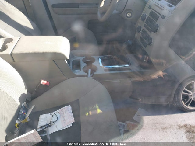 12547313 :رقم المزاد ، 1FMCU93118KD37928 vin ، 2008 Ford Escape Xlt مزاد بيع