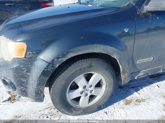 12547313 :رقم المزاد ، 1FMCU93118KD37928 vin ، 2008 Ford Escape Xlt مزاد بيع