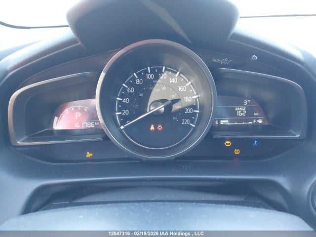 JM1DKFC75K1400706 Mazda Cx-3 Gs