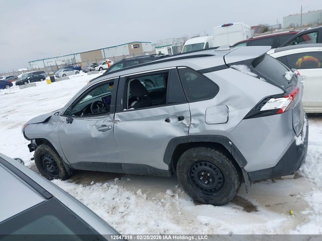2T3R1RFV9RC442491 Toyota Rav4 Xle