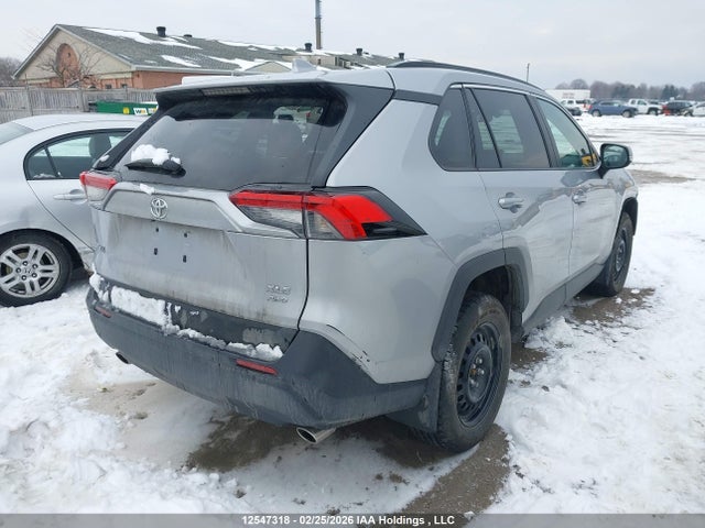 2T3R1RFV9RC442491 Toyota Rav4 Xle