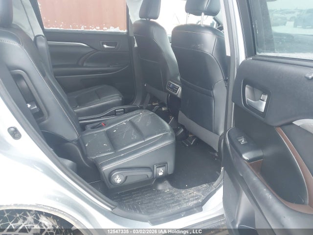 2017 Toyota Highlander Limited/ltd Platinum მანქანა იყიდება აუქციონზე, vin: 5TDDZRFH2HS440755, აუქციონის ნომერი: 12547335