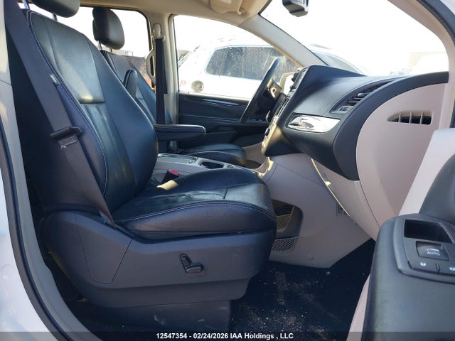 Aukcja sprzedaży 2015 Dodge Grand Caravan Crew, vin: 2C4RDGDG0FR714138, numer aukcji: 12547354