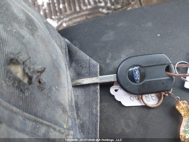 1FADP3K29HL300956 Ford FOCUS SE