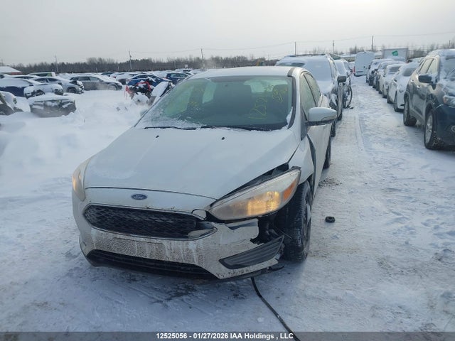 1FADP3K29HL300956 Ford FOCUS SE