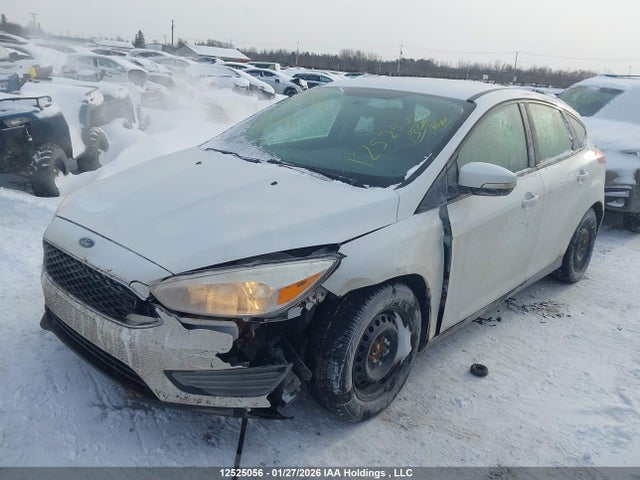 1FADP3K29HL300956 Ford FOCUS SE