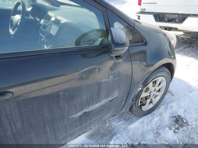 KNADM4A37G6590143 KIA Rio