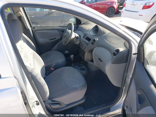 12547381 :رقم المزاد ، JTDBT1239Y0089978 vin ، 2000 Toyota Echo مزاد بيع